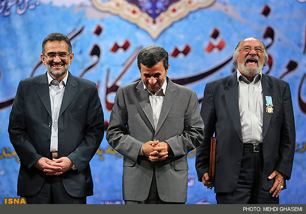 احمدی نژاد،داریوش ارجمند