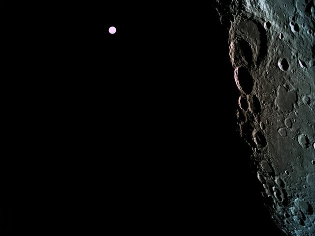 جدیدترین تصاویر ماه را ببینید