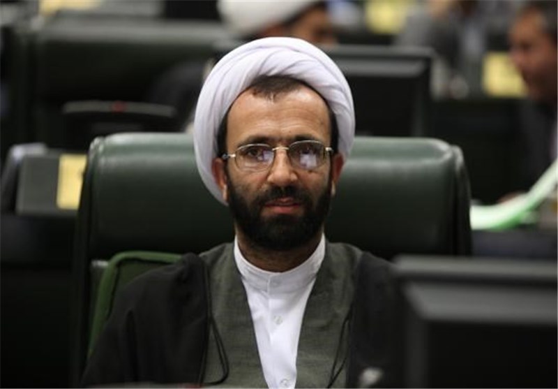 ایران از شعار زدگی رنج می برد/اقتصاد مقاومتی را مردم باید لمس کنند