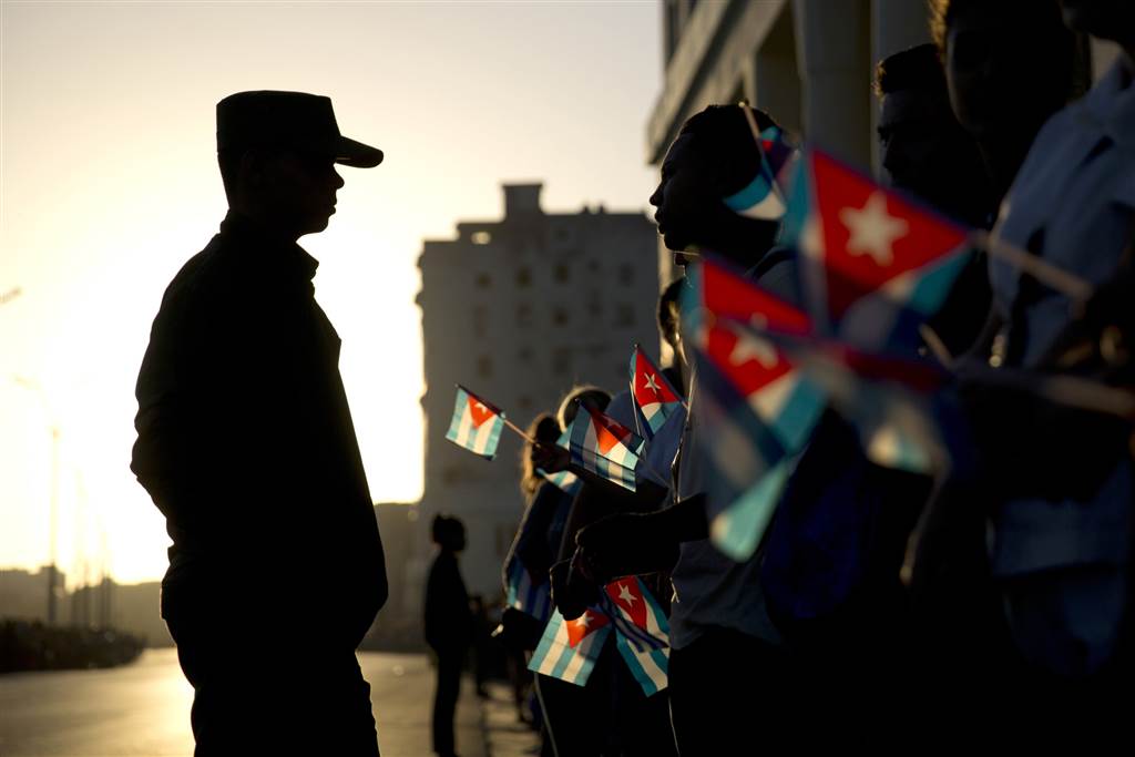 مراسم خاکسپاری فیدل کاسترو در سانتیاگو کوبا