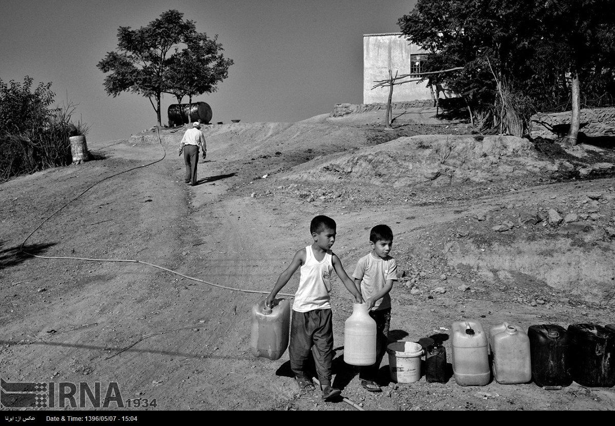 سرزمین های بی آب