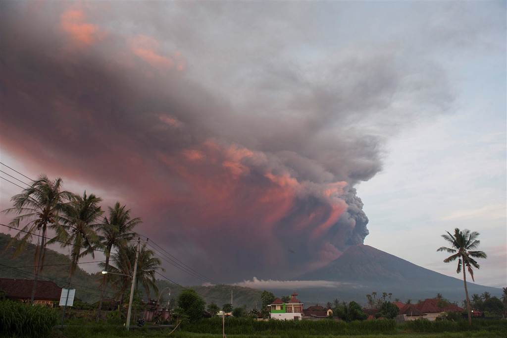 کوچ اجباری هزاران نفر از ترس آتشفشان بالی