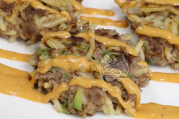 طرز تهیه پنکیک اسپاگتی