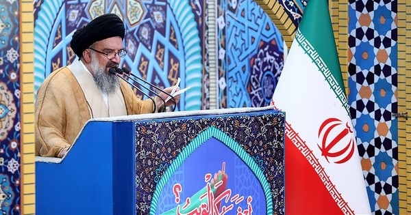 اروپا و امریکا تقسیم نقش کردند که هم تحریم را اعمال کنند و هم محدودیتها را ادامه دهیم اروپا و امریکا تقسیم نقش کردند که هم تحریم را اعمال کنند و هم محدودیتها را ادامه دهیم