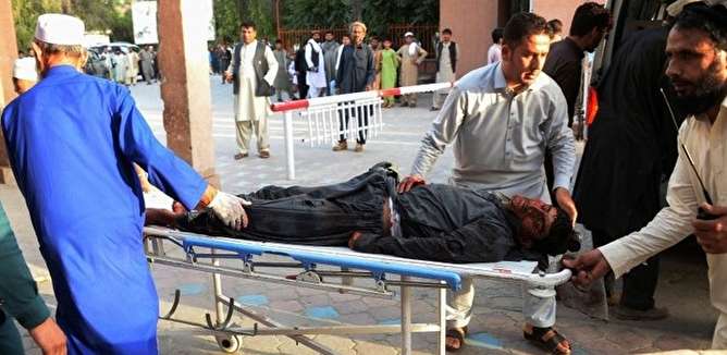 انفجار در گردهمایی طالبان و نیرو‌های امنیتی افغانستان با ۷۶ کشته و زخمی