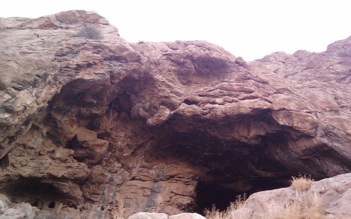 غار دو اشکفت کرمانشاه، قدیمی ترین سکونتگاه انسان های غار نشین
