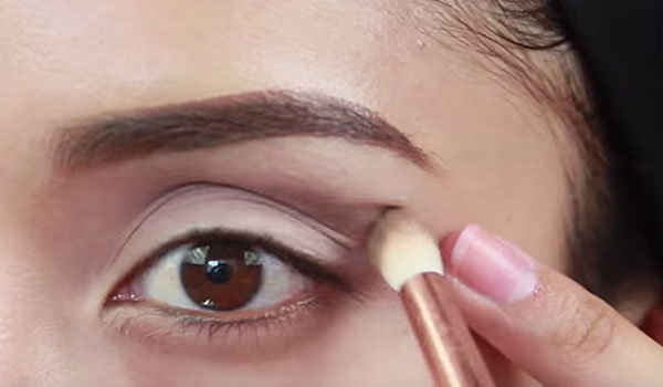 آموزش آرایش چشم ملایم دخترانه آموزش آرایش چشم ملایم دخترانه