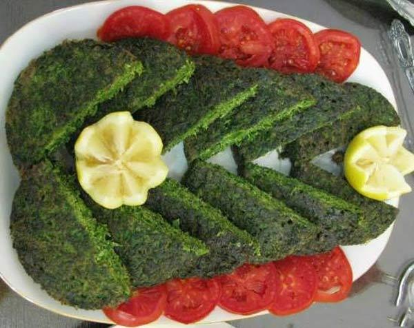 ایده‌های ساده و زیبا تزیین کوکو سبزی مجلسی