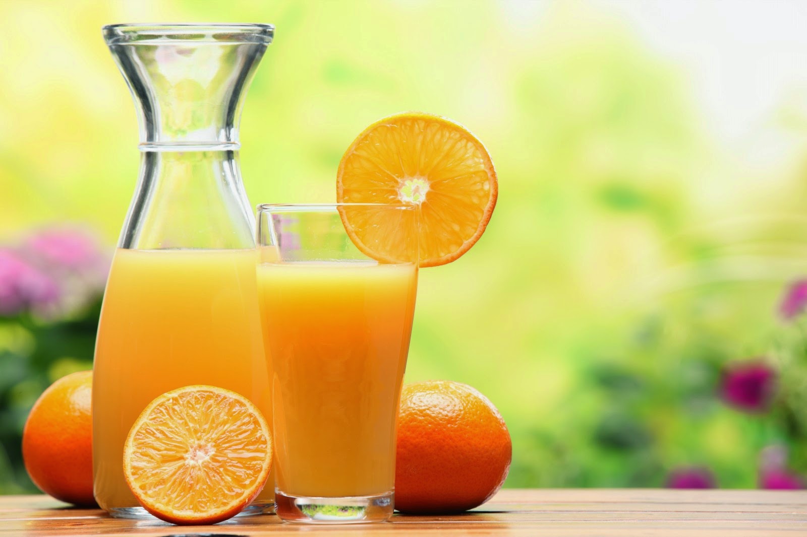 ۹ دلیل برای نوشیدن آب پرتقال