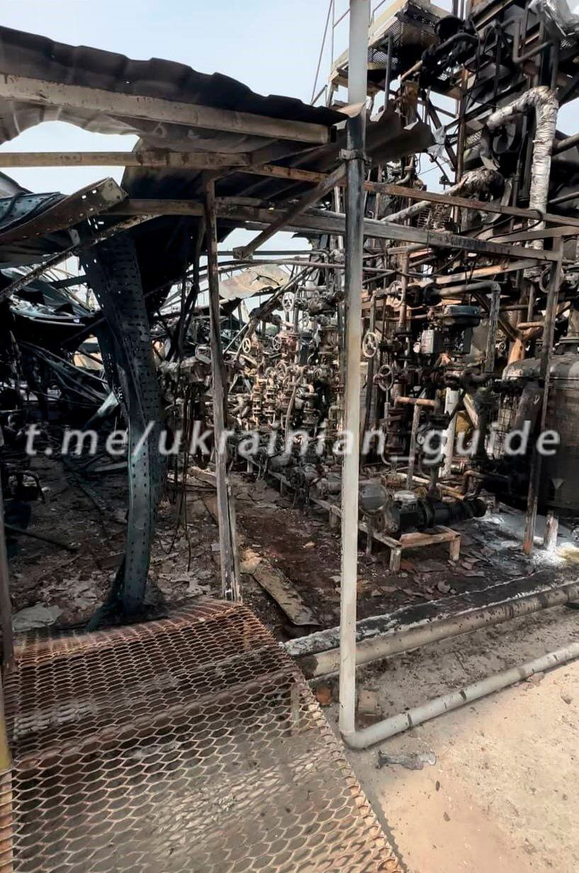 برخورد پهپادهای انتحاری گل شمعدانی روسیه به میادین نفت و میعانات گازی اوکراین+ تصاویر