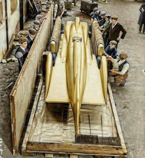 رکورد شکنی پیکان طلایی در سرعت+ تصاویر