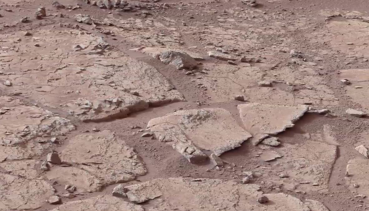 با کیفیت ترین فیلم از سطح سیاره پر رمز و راز مریخ + تصاویر