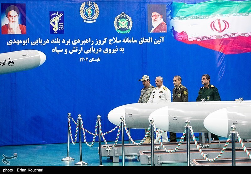 آئین الحاق موشک های کروز ابومهدی به نیروی دریایی ارتش و سپاه/ گزارش تصویری