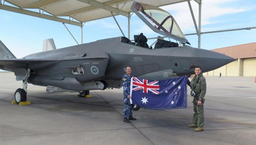 جنگنده جدیدی که نامرئی میشود!+ عکس جنگنده جدیدی که نامرئی میشود!+ عکس