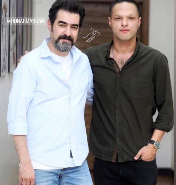 ژست جالب شهاب حسینی در کنار پسرش+ عکس