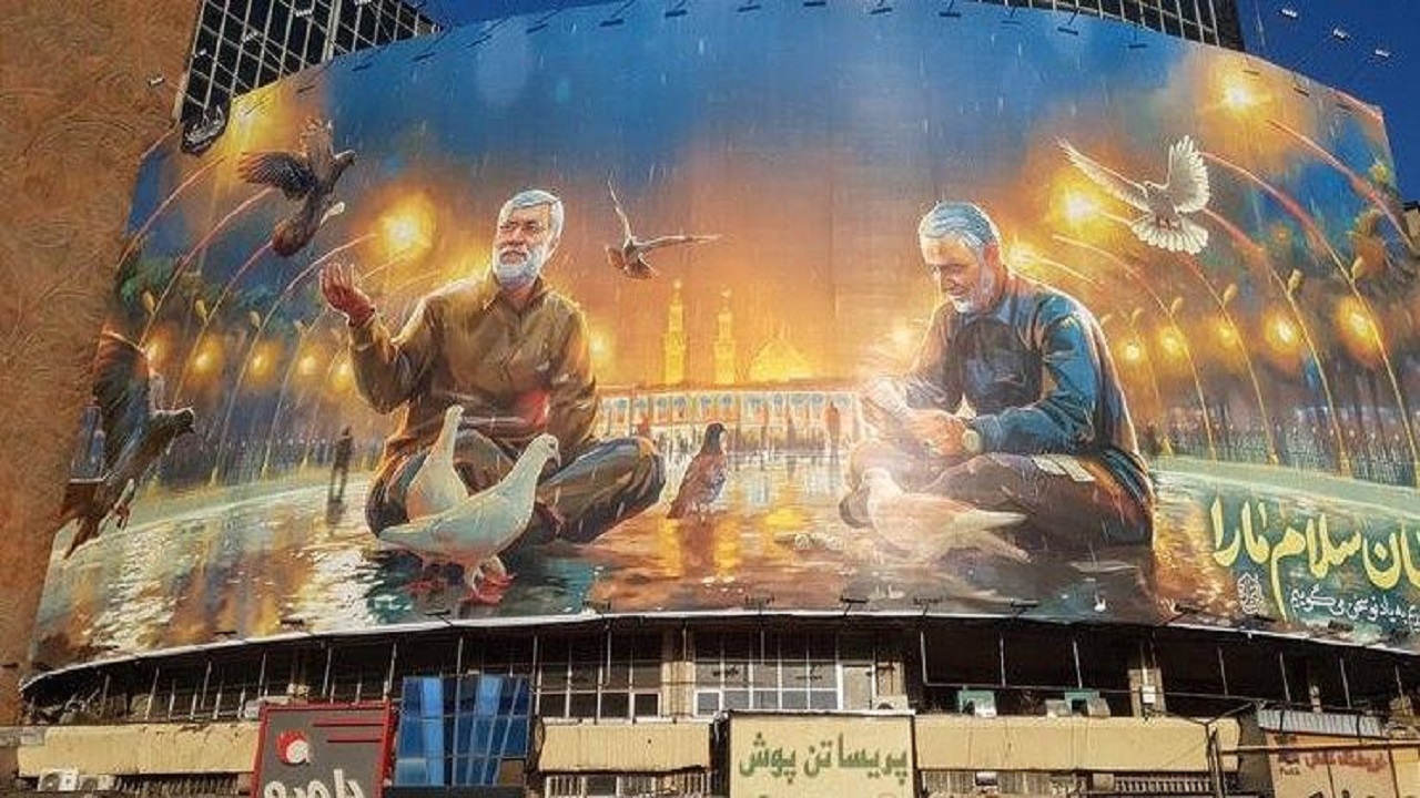 تصویر حاج قاسم و ابومهدی بر دیوارنگاره جدید میدان ولی عصر (عج)