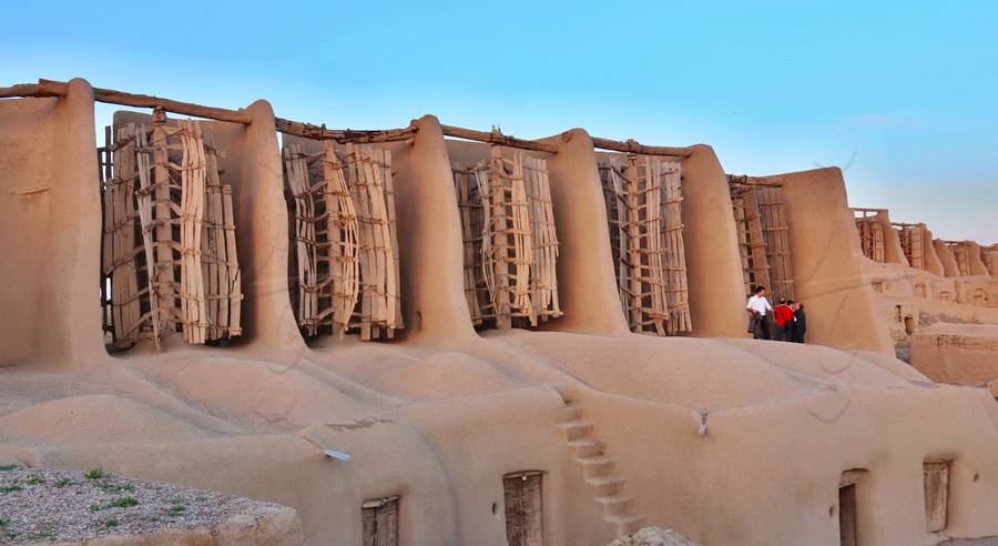 آﺳﺒﺎدﻫﺎی ﻧﺸﺘﯿﻔﺎن، شاهکار مهندسی ایران باستان