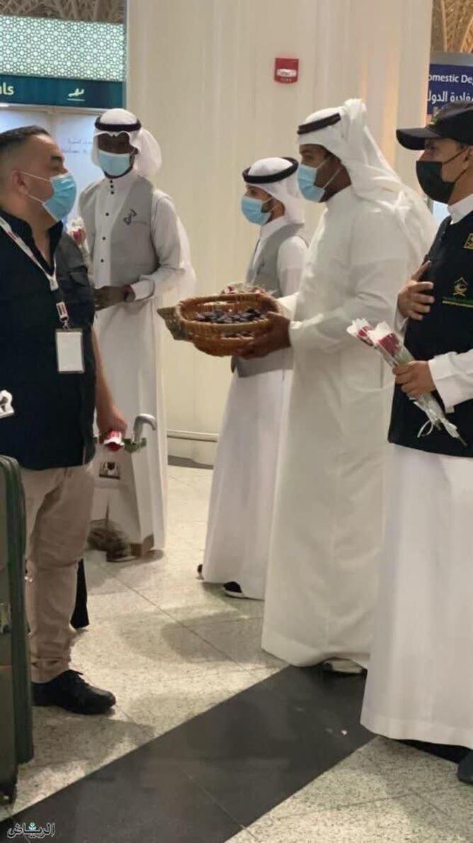 ورود اولین کاروان حجاج خارجی به عربستان بعد از دو سال+ تصاویر