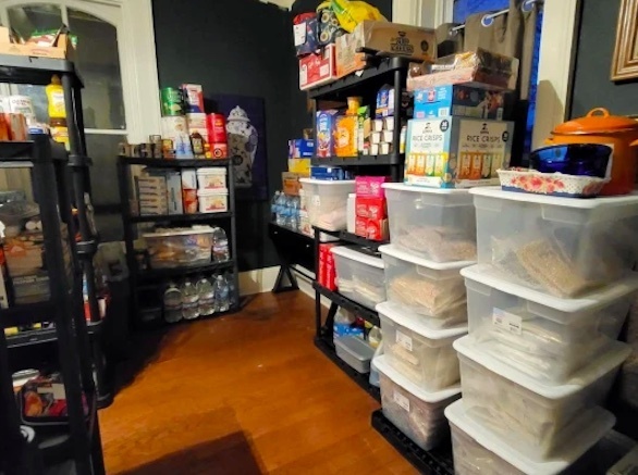 اقدام عجیب زن آمریکایی از ترس آخرالزمان + عکس