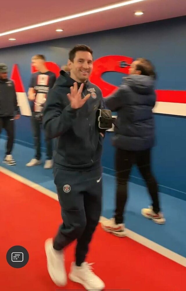 لیونل مسی بدون ریش