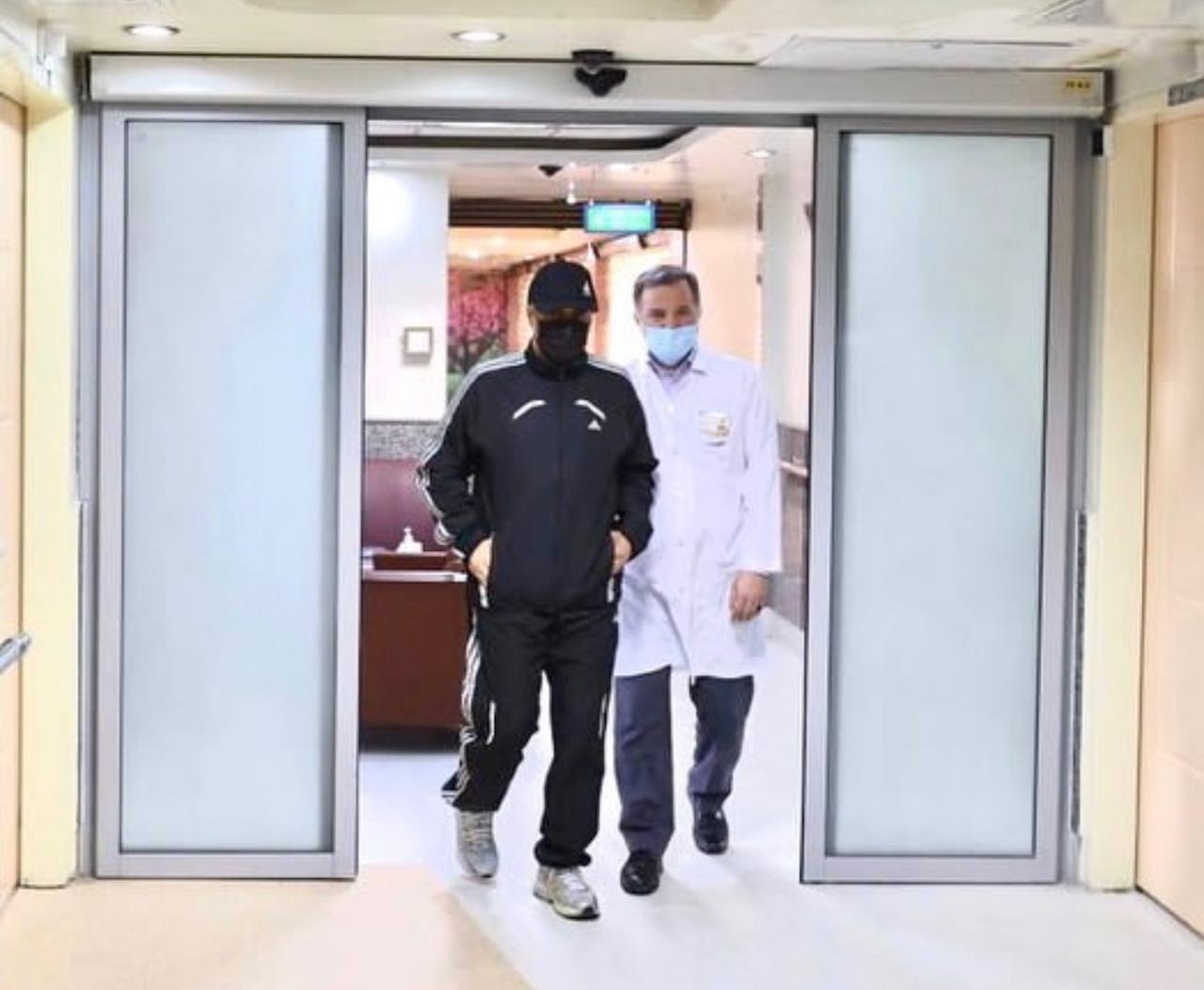 وزیر ورزش مرخص شد