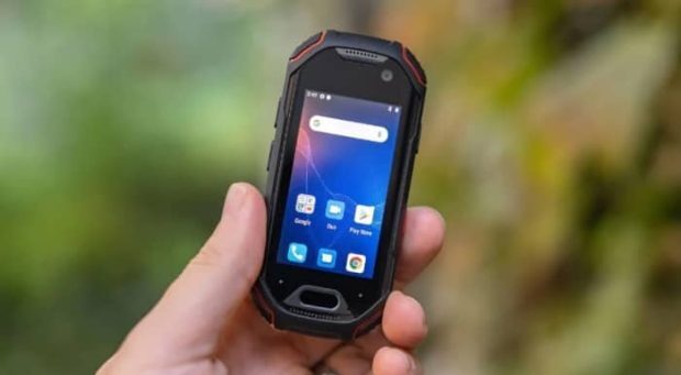 کوچکترین گوشی های موبایل Unihertz Atom