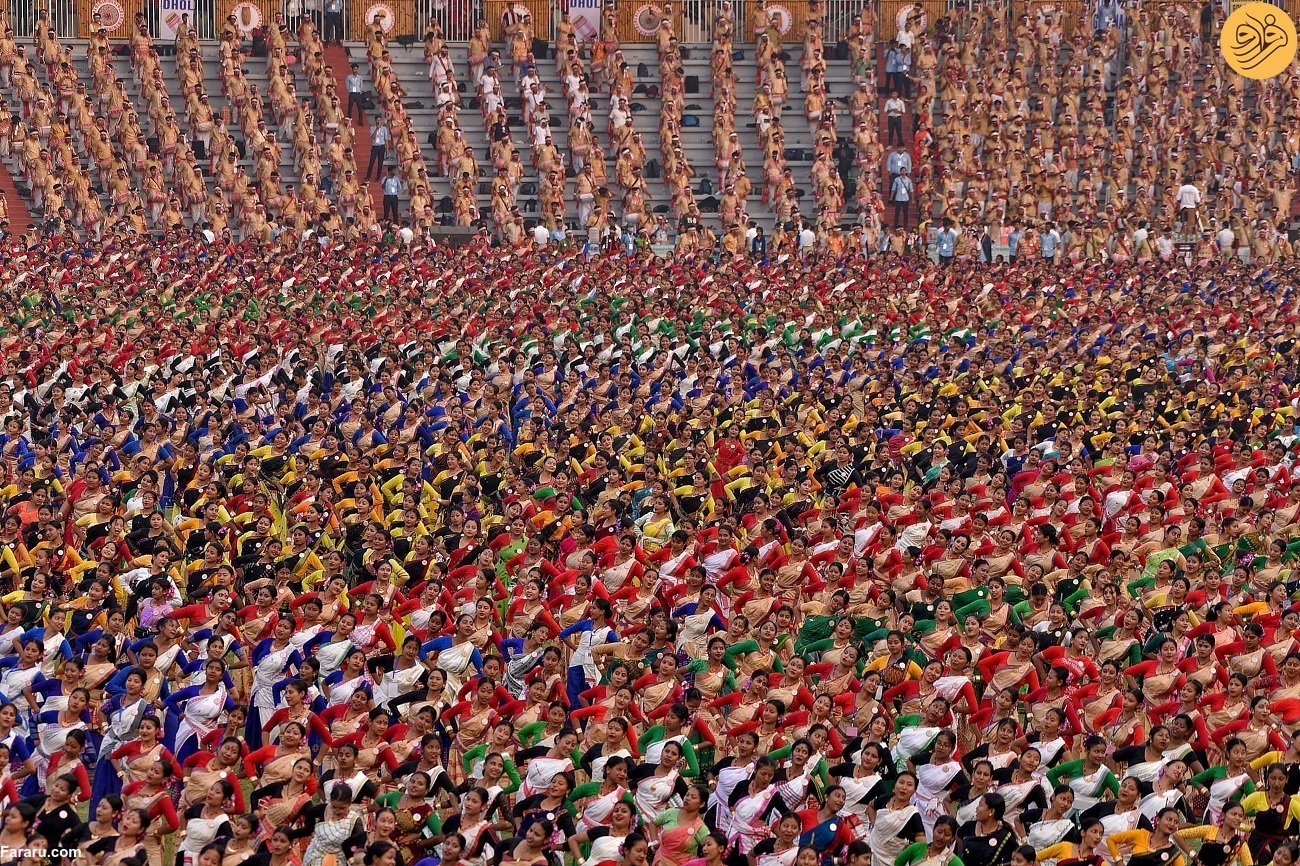 تصاویر رقص گروهی با حضور ۱۱ هزار رقصنده