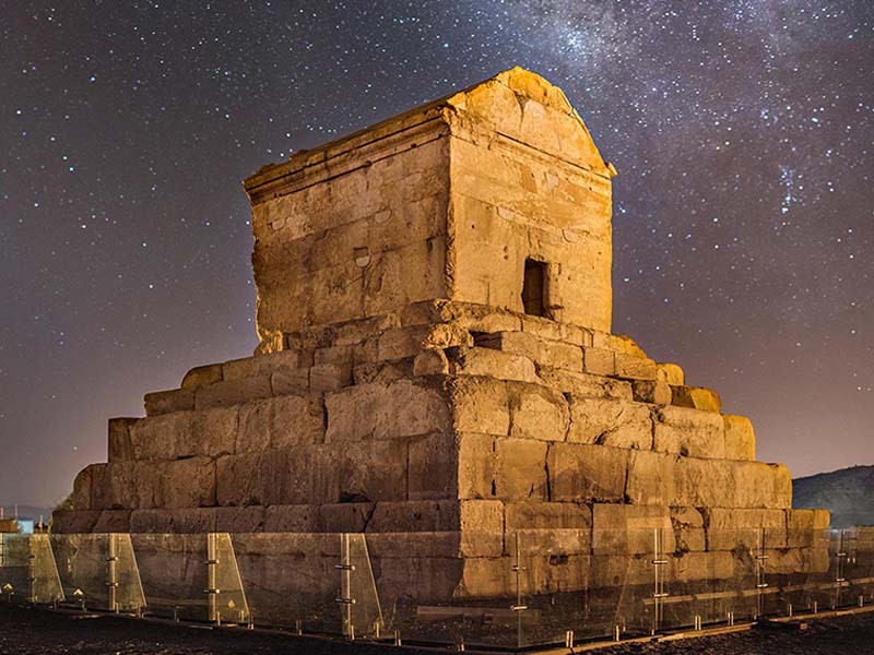 آشنایی با تفریحات شیراز